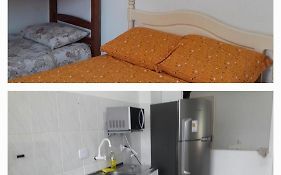 Condomínio com Piscina, Churrasqueira, 1 vaga de Garagem