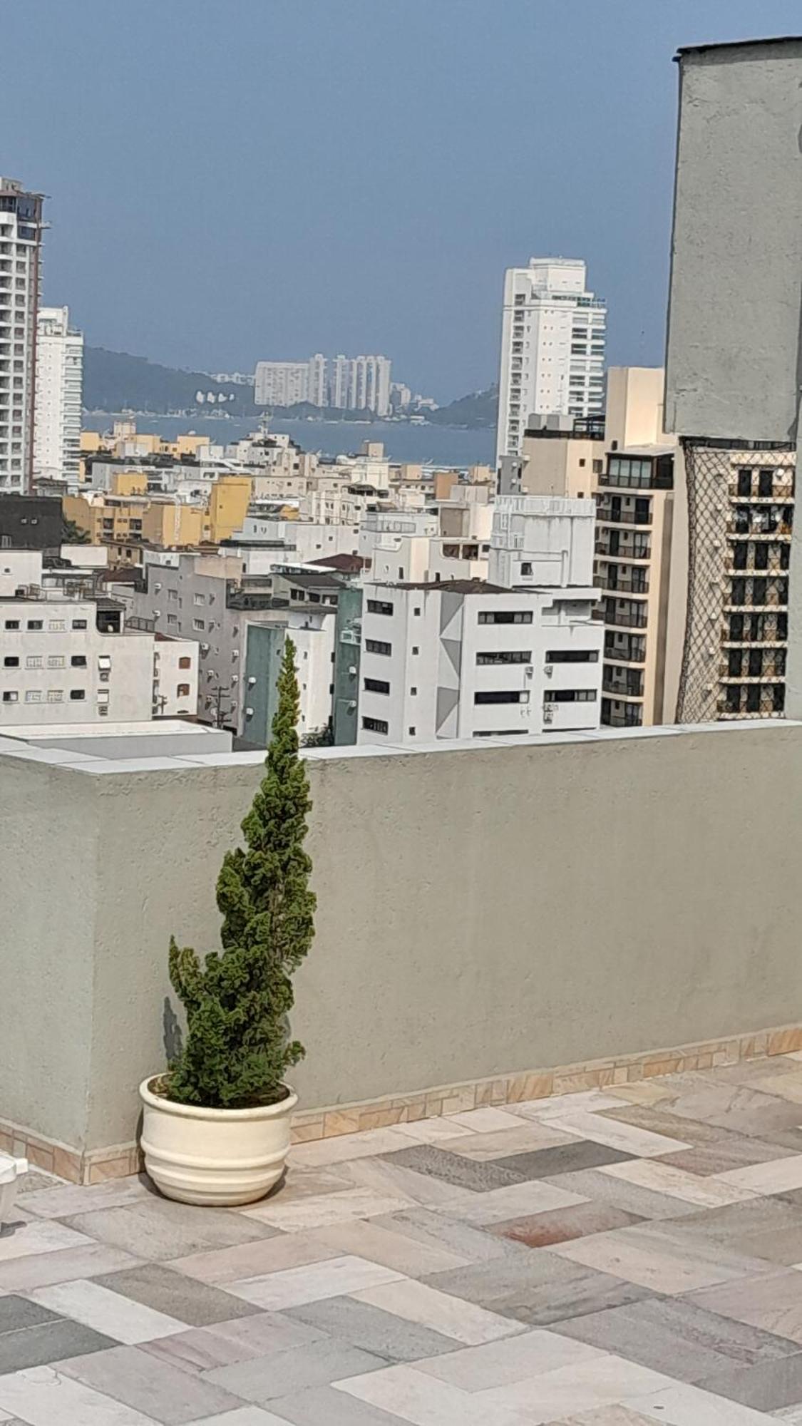 Condomínio com Piscina, Churrasqueira, 1 vaga de Garagem Guarujá Exterior foto